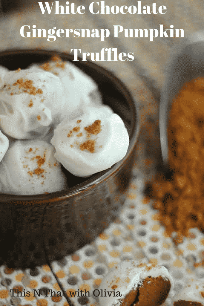 White Chocolate Gingersnap Pumpkin Truffles! #Fall #Pumpkin