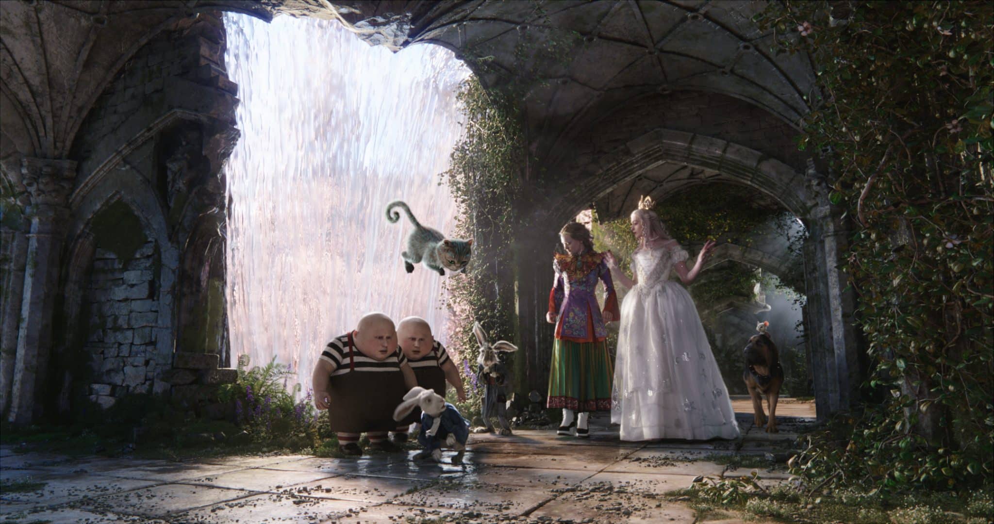 Alice Through the Looking Glass In Theaters | ThisNThatWithOlivia.com