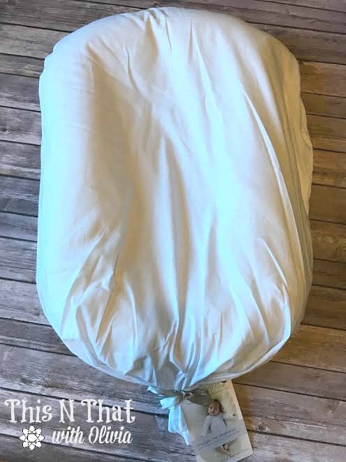 Snuggle Me Organic: A Natural Co-Sleeping Bed for Infants @SimplyMommyLLC #2016HGG | ThisNThatwithOlivia.com