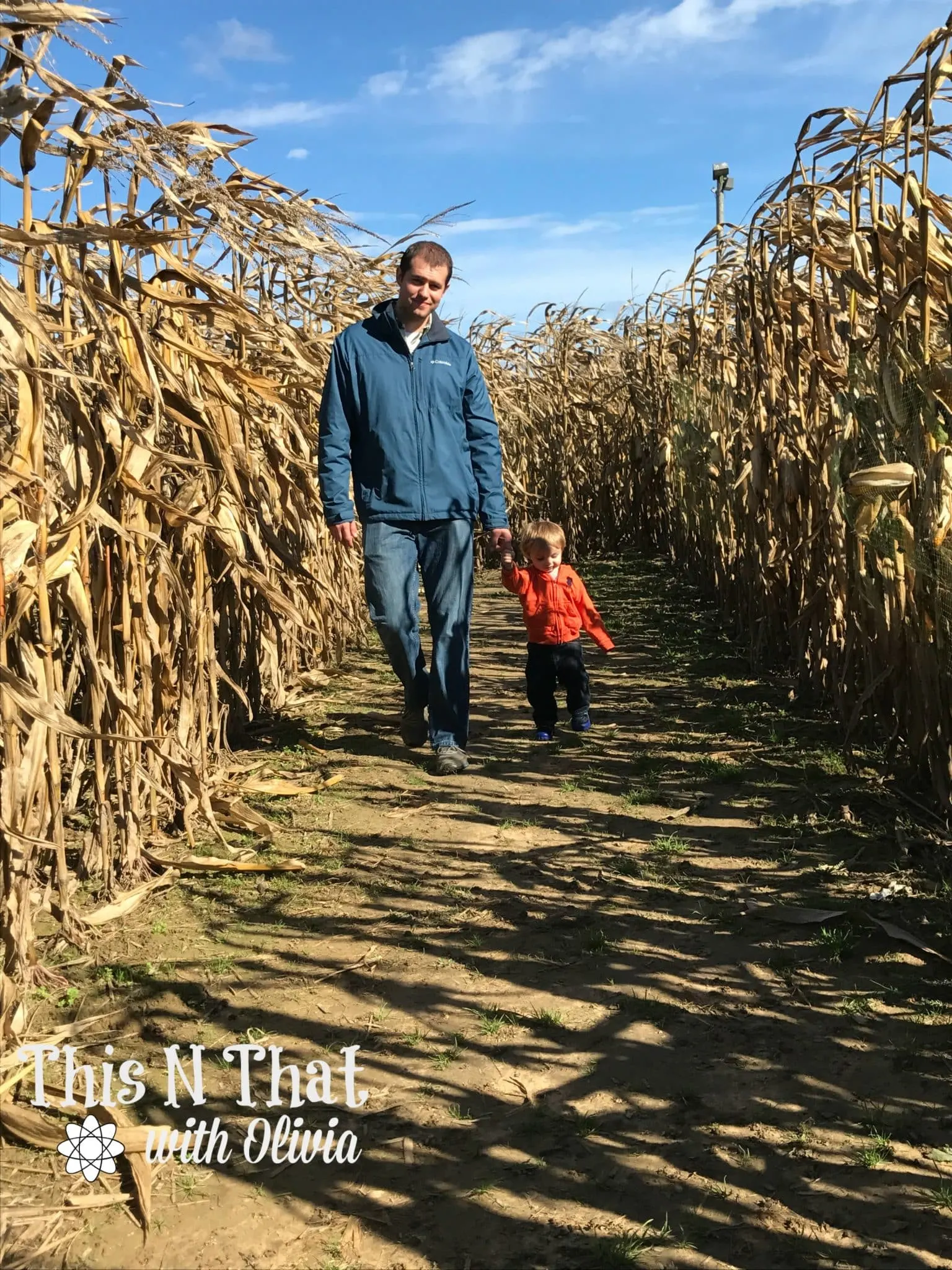 Corn Maze Family Fun Day at Bowles Farm! #PeanutsBrandAmbassador