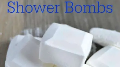 Homemade Essential Oil Shower Bombs! #EssentialOils