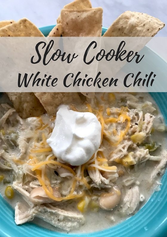 Slow Cooker White Chicken Chili #EasyDinners