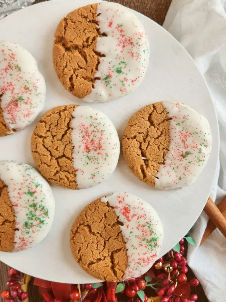 Soft & Chewy Ginger Cookies 