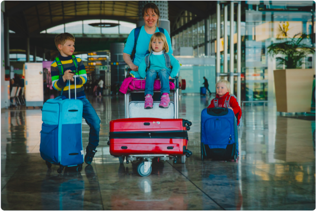 5 Tips for Traveling with a Toddler Safely